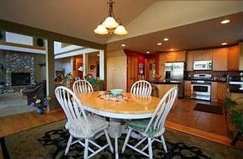 4th image of 23158 Buchanan Pl
