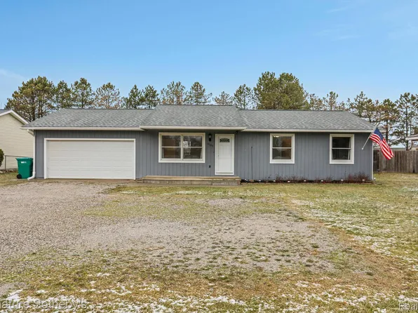 9195 Martz Rd, Ypsilanti, MI 48197