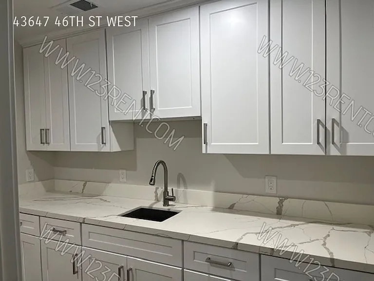43647 46th St W — Photo 37