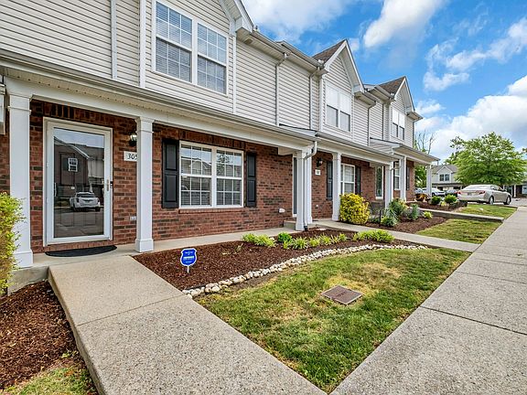 4th image of 305 Doe Ridge Ct