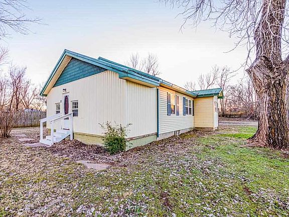 2nd image of 21 N 2nd St