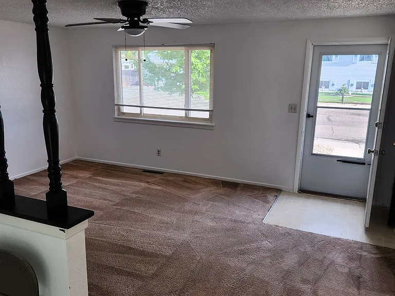 1007 Village Dr — Photo 17