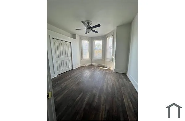 3737 N Sydenham St APT 2 photo 1