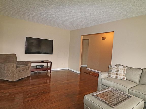 4th image of 11754 Kennington Sq W