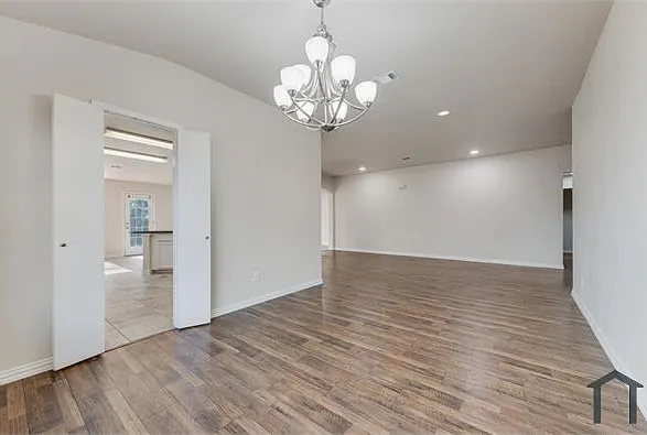 1008 Lake Trail Dr — Photo 8