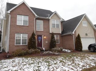 4 Silos, Williamstown, WV 26187