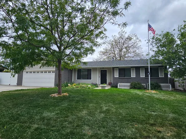 7152 S 2740 E, Cottonwood Heights, UT 84121