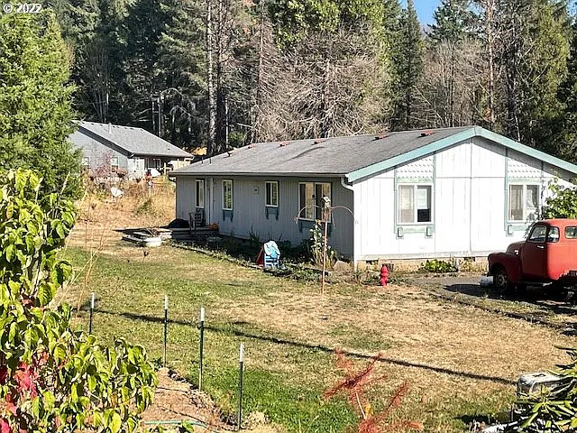 51162 Blue River Dr photo 1