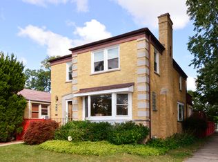 3100 W Birchwood Ave, Chicago, IL 60645