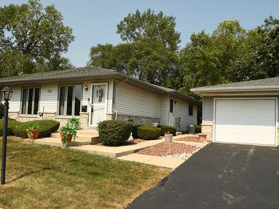 5340 Woodland Dr #J-1, Oak Forest, IL, 60452