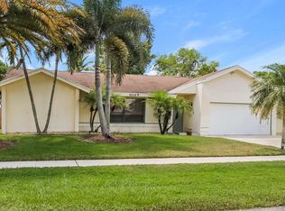9526 Newport Rd, Boca Raton, FL 33434