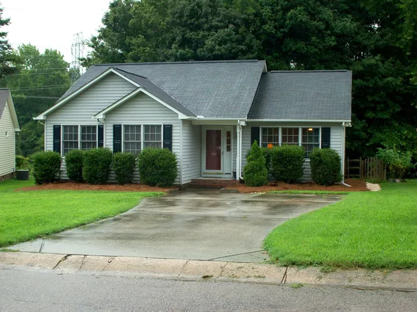 1464 Ridgewood Dr, Concord, NC 28027