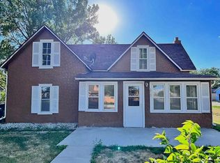 212 Parnell St, Stuart, NE 68780