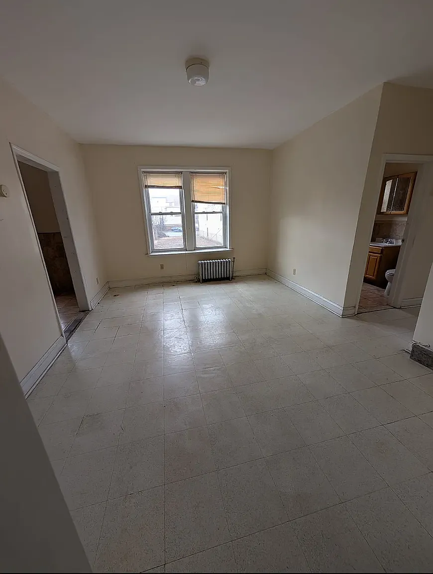 Building Photo - 52-64 4th Ave #5C