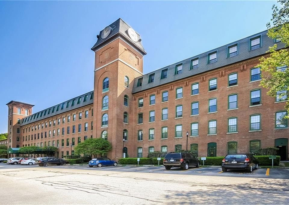 300 Front St APT 212, Pawtucket, RI 02860 Zillow