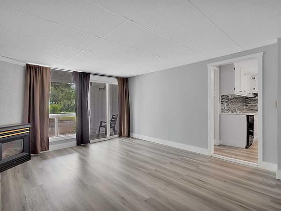 3rd image of 4715 W 46th St