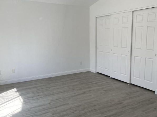 reno-nevada-66464207 picture