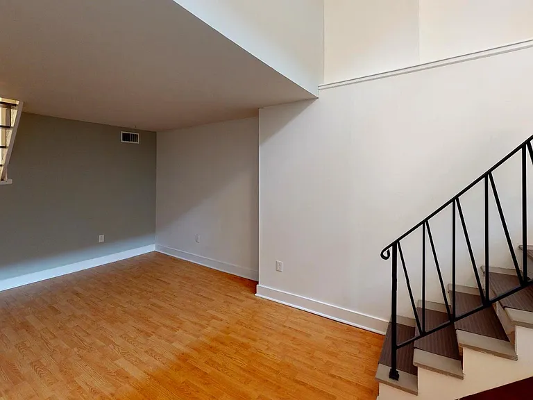 813 S 2nd St #1 — Photo 21