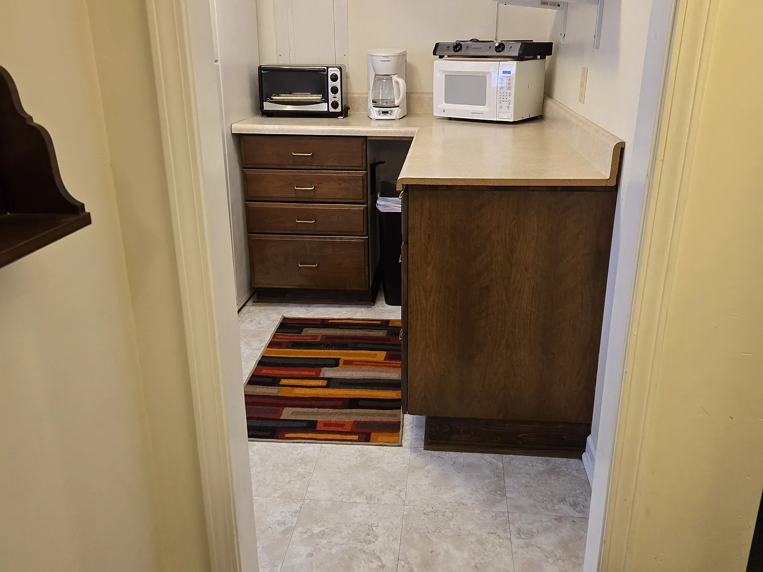 1 bed, 784 sqft, $975 — Photo 3