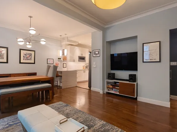 504 West 111th Street image 5 of 17