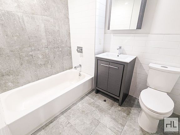 5th image of 516 W 162nd St #3C