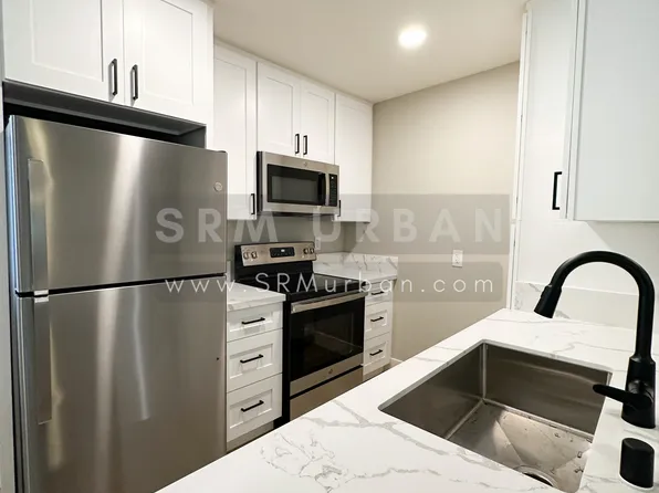 4161 37th St APT 15, San Diego, CA 92105