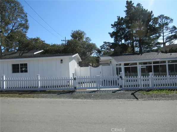 2152 Latham St, Cambria, CA 93428