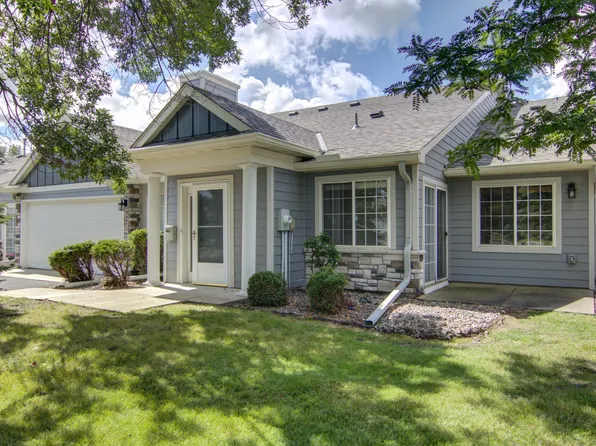 9851 Moonbeam Ln, Woodbury, MN 55125