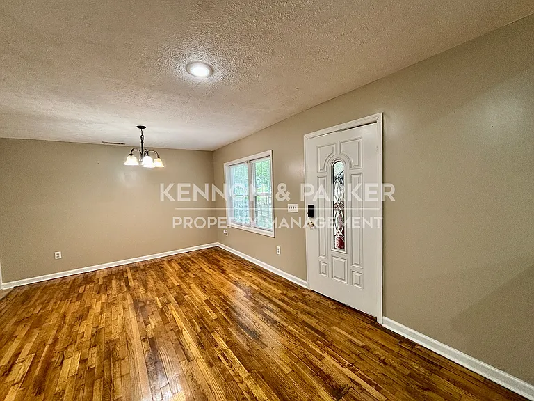 503 Lake Condy Rd — Photo 7