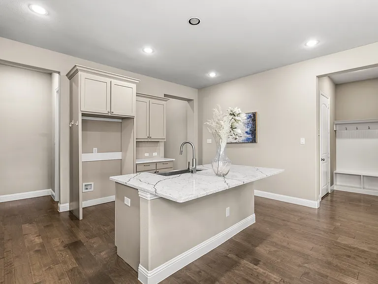 3404 Begonia Ln — Photo 25