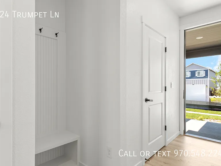 824 Trumpet Ln — Photo 5
