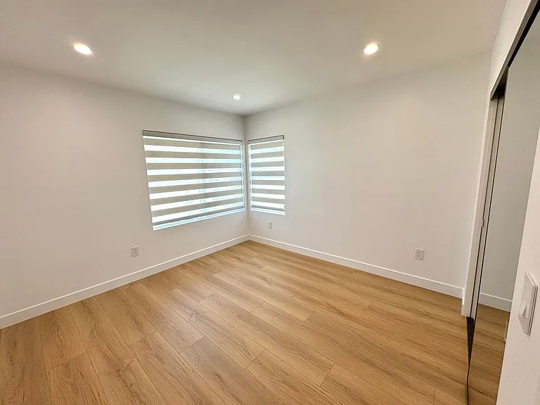 7740 Bonner Ave — Photo 27