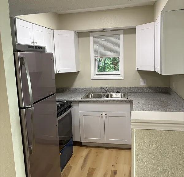 850 Field Ave NW #7-1 — Photo 1