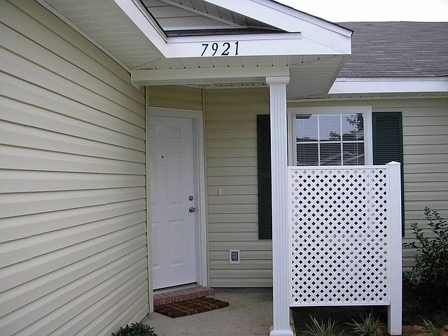 1st image of 7921 Stonebrook Dr