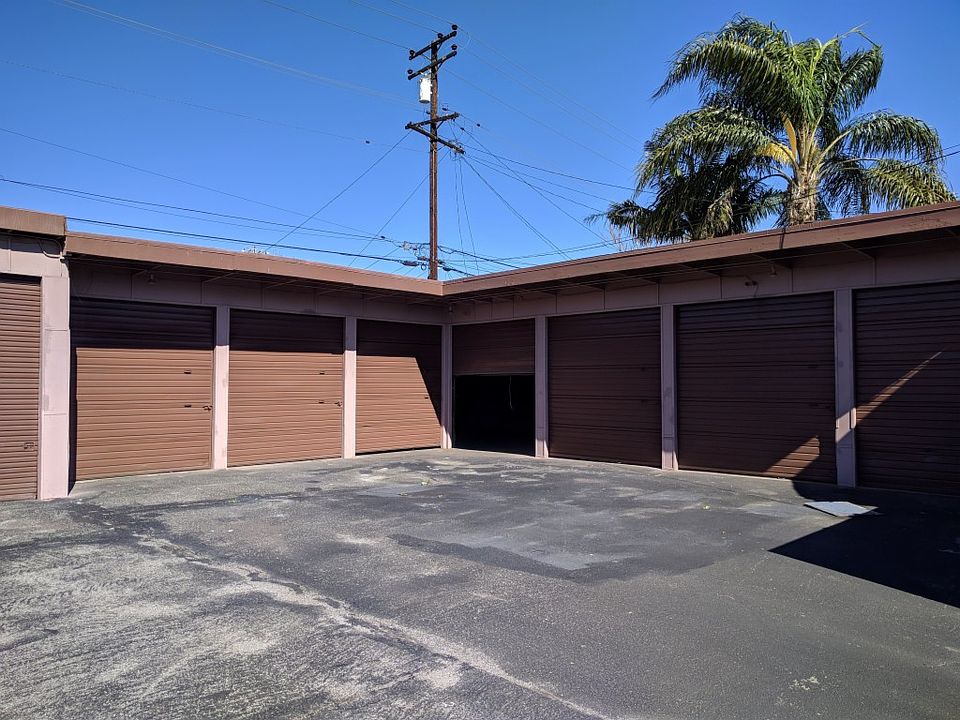 2nd image of 4819 Slauson Ave