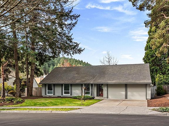 2nd image of 6015 SW Glenbrook Rd