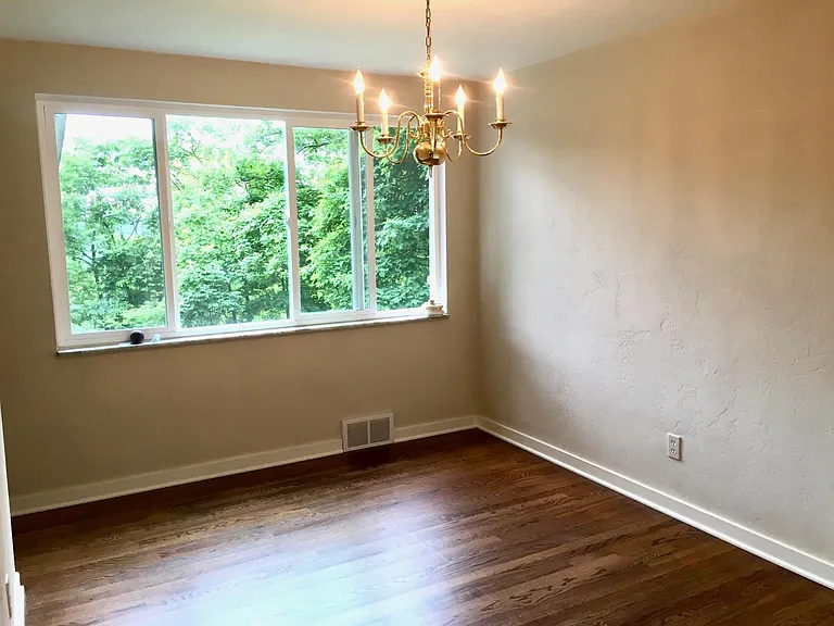 3927 Foster Rd — Photo 7