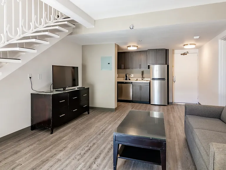 Live at the BLVD 2500 New, beautiful and best location! — Photo 35
