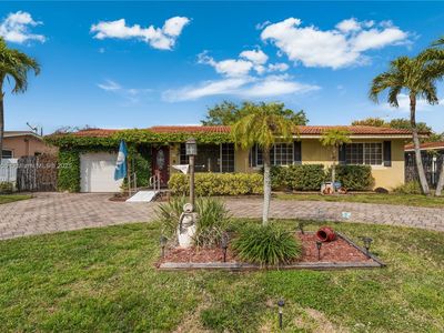 735 W 69th Pl, Hialeah, FL, 33014