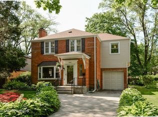 1916 Cleveland St, Evanston, IL 60202