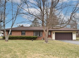 2705 Flagstone Dr, Brookfield, WI 53045