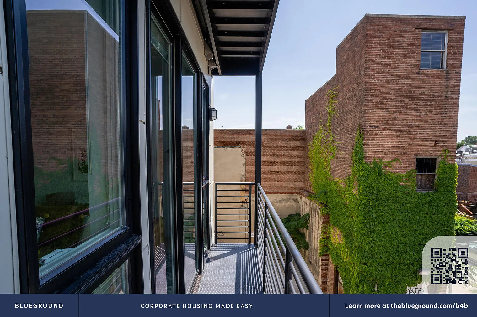 1 bed, 1.5 bath, 550 sqft, $1,920 — Photo 4