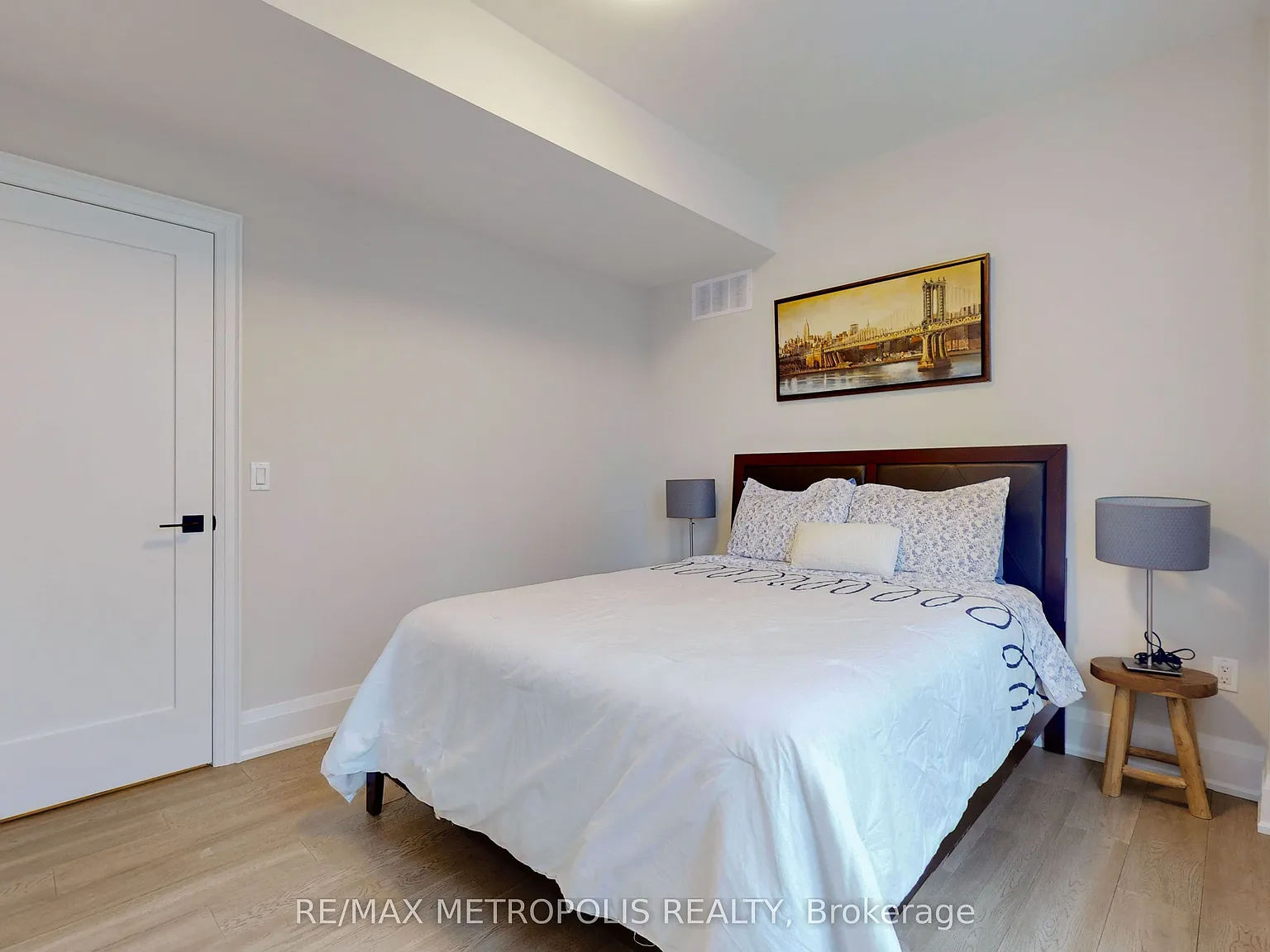 4 bed, $7,500 — Photo 4