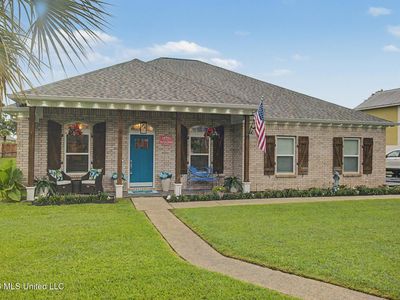 213 E 3rd St, Long Beach, MS, 39560