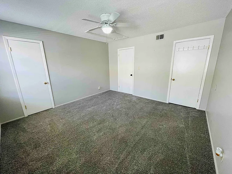 6168 S Madison Pl #B — Photo 20