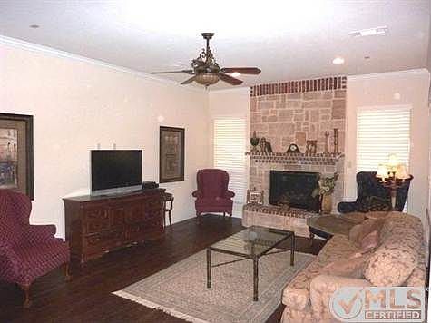 3rd image of 2710 Chapel Springs Dr