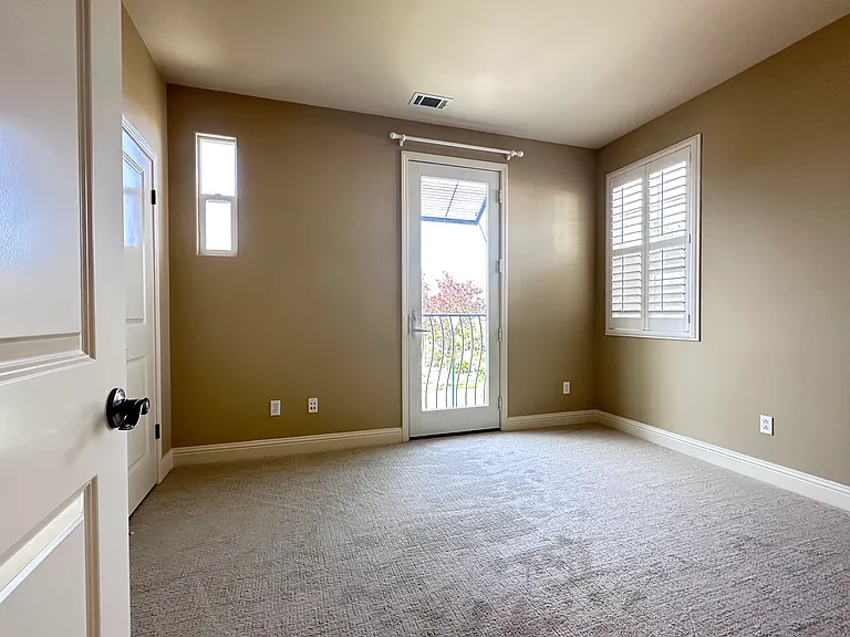 133 Angora Ct — Photo 44