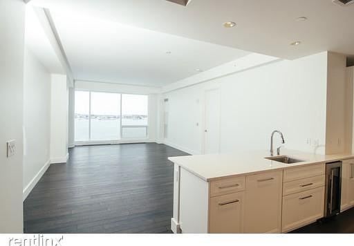 22 Liberty Drive Unit 7B 6