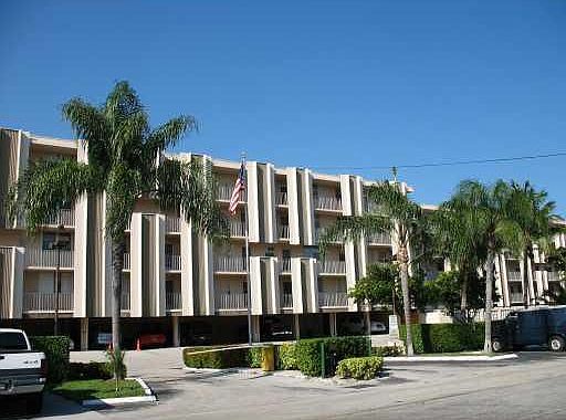 1st image of 1777 SE 15th St APT 518