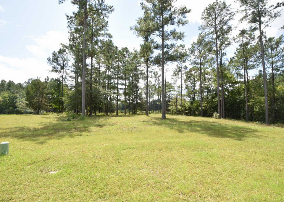 1st image of 119 Savannah Ct